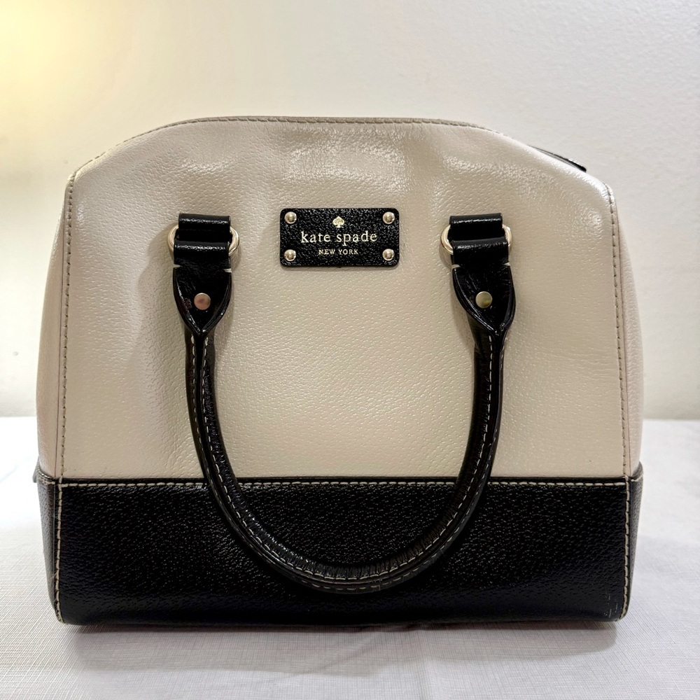 Kate Spade Black and Cream Women's Bag